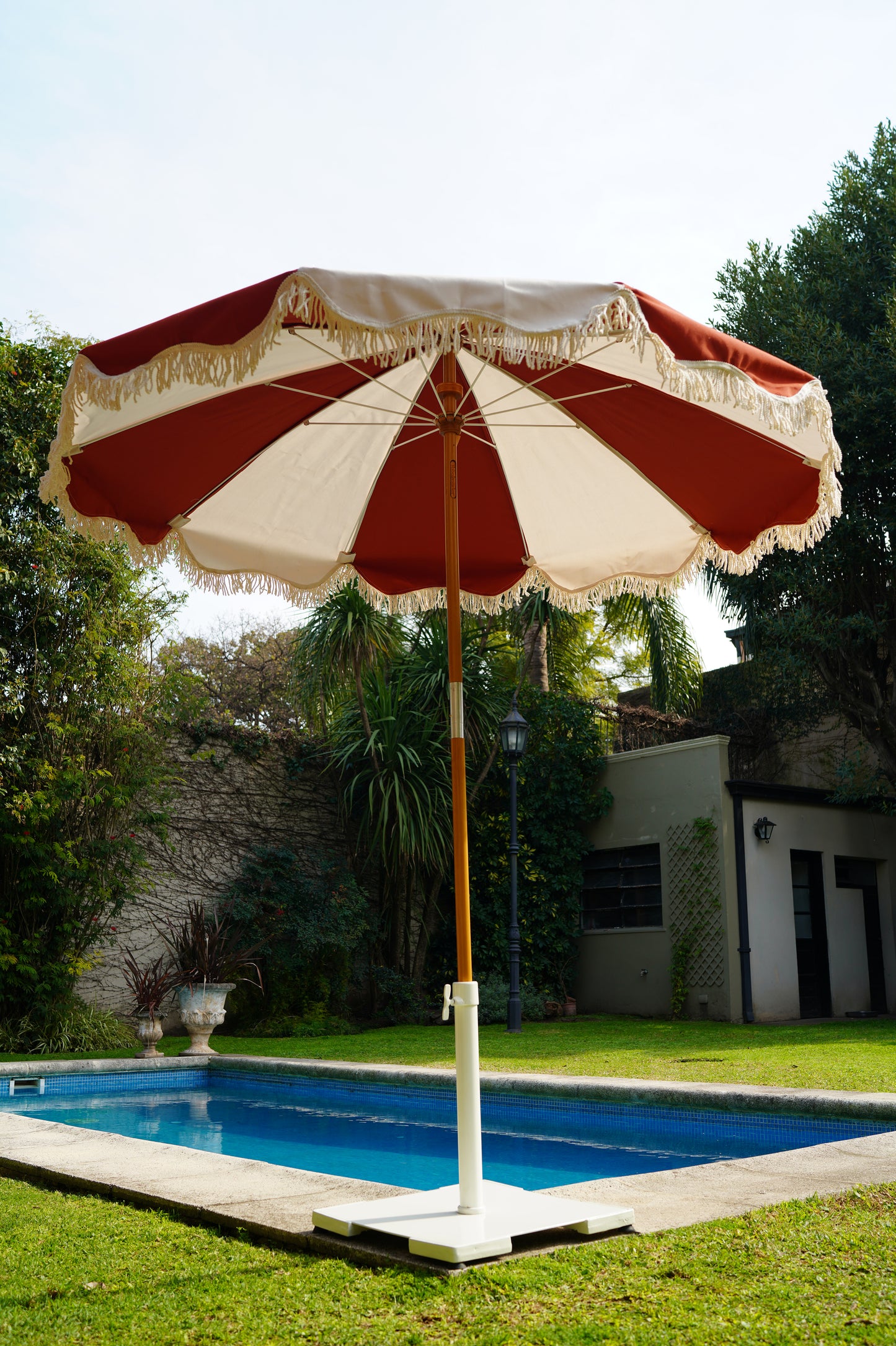 Base Poolside
