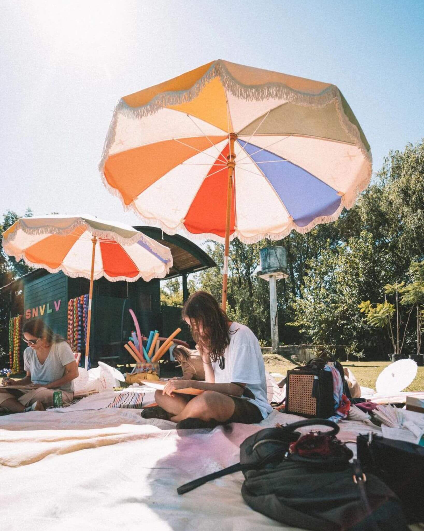 Weekender Sombrillón Australiano Rainbow - Limited Edition