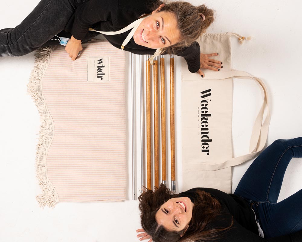 Ailín and Lucila founders of Weekender Boutique del Aire Libre
