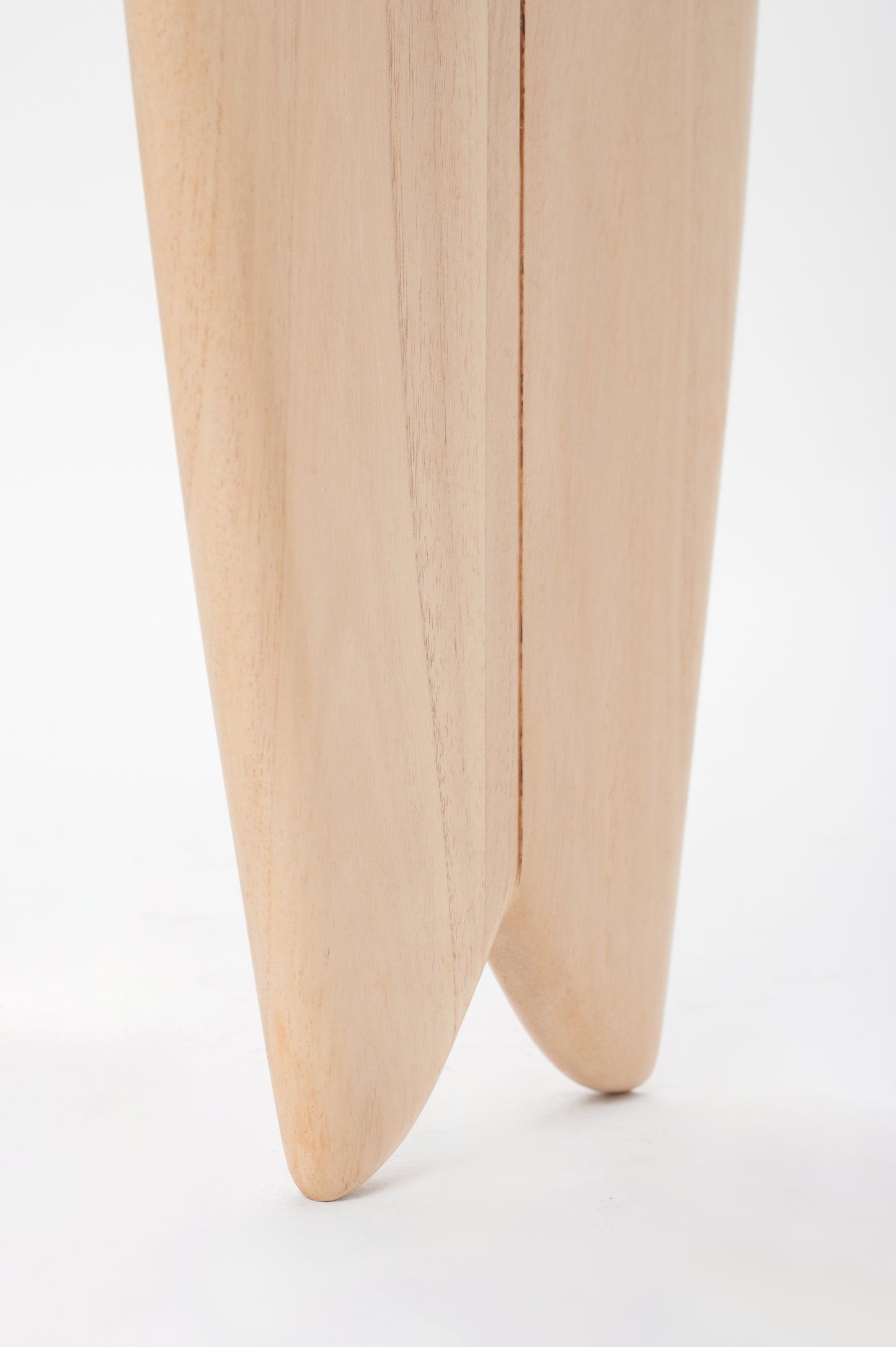 THE V SHORTBOARD